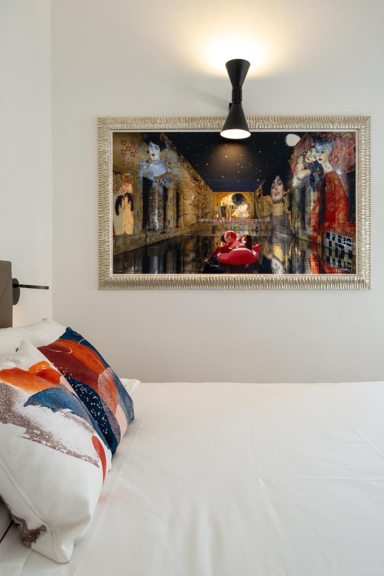 Dimora Del Vescovo Art Boutique Hotel ミネルヴィーノ・ディ・レッチェ エクステリア 写真