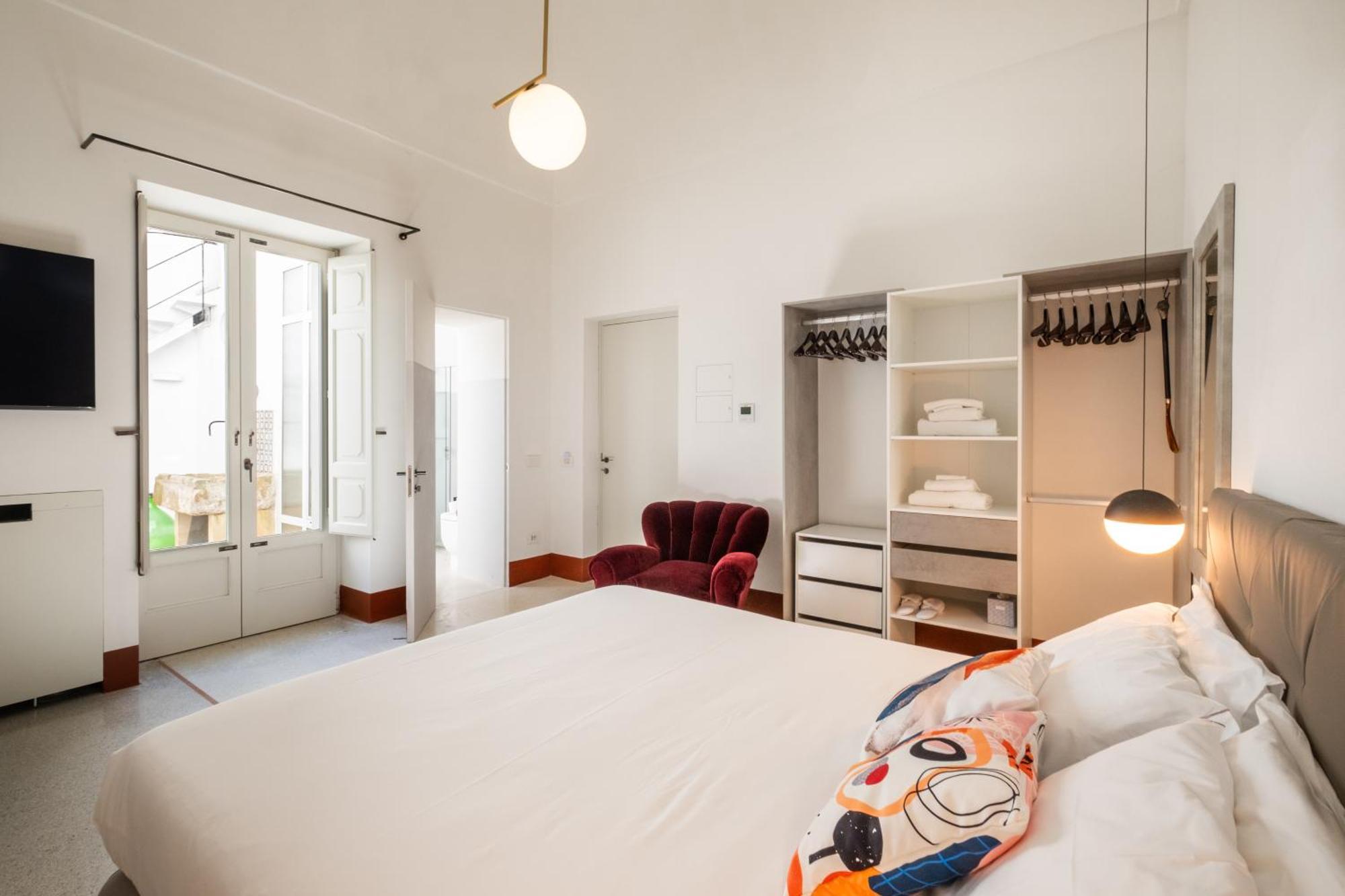 Dimora Del Vescovo Art Boutique Hotel ミネルヴィーノ・ディ・レッチェ エクステリア 写真