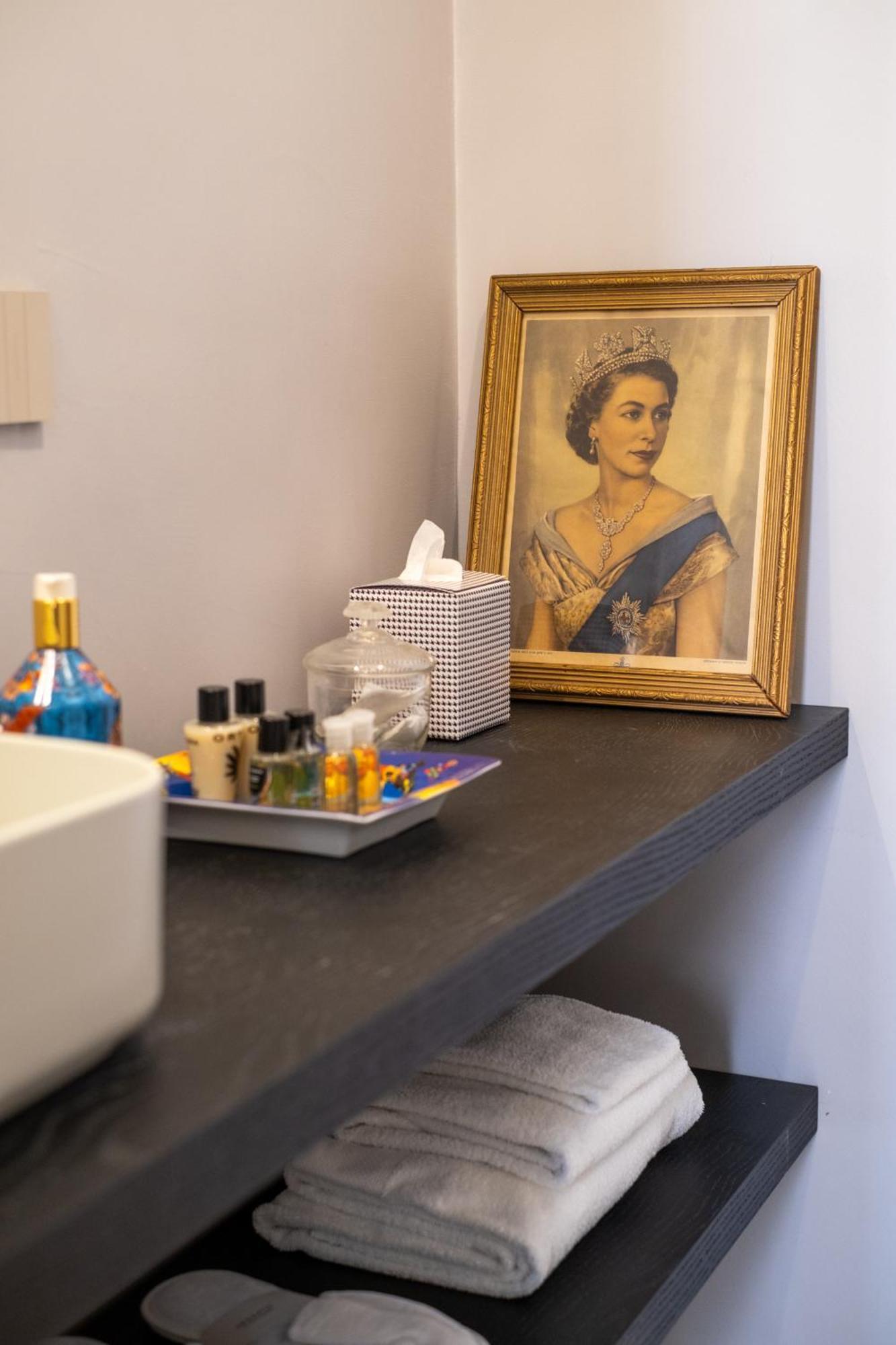 Dimora Del Vescovo Art Boutique Hotel ミネルヴィーノ・ディ・レッチェ エクステリア 写真