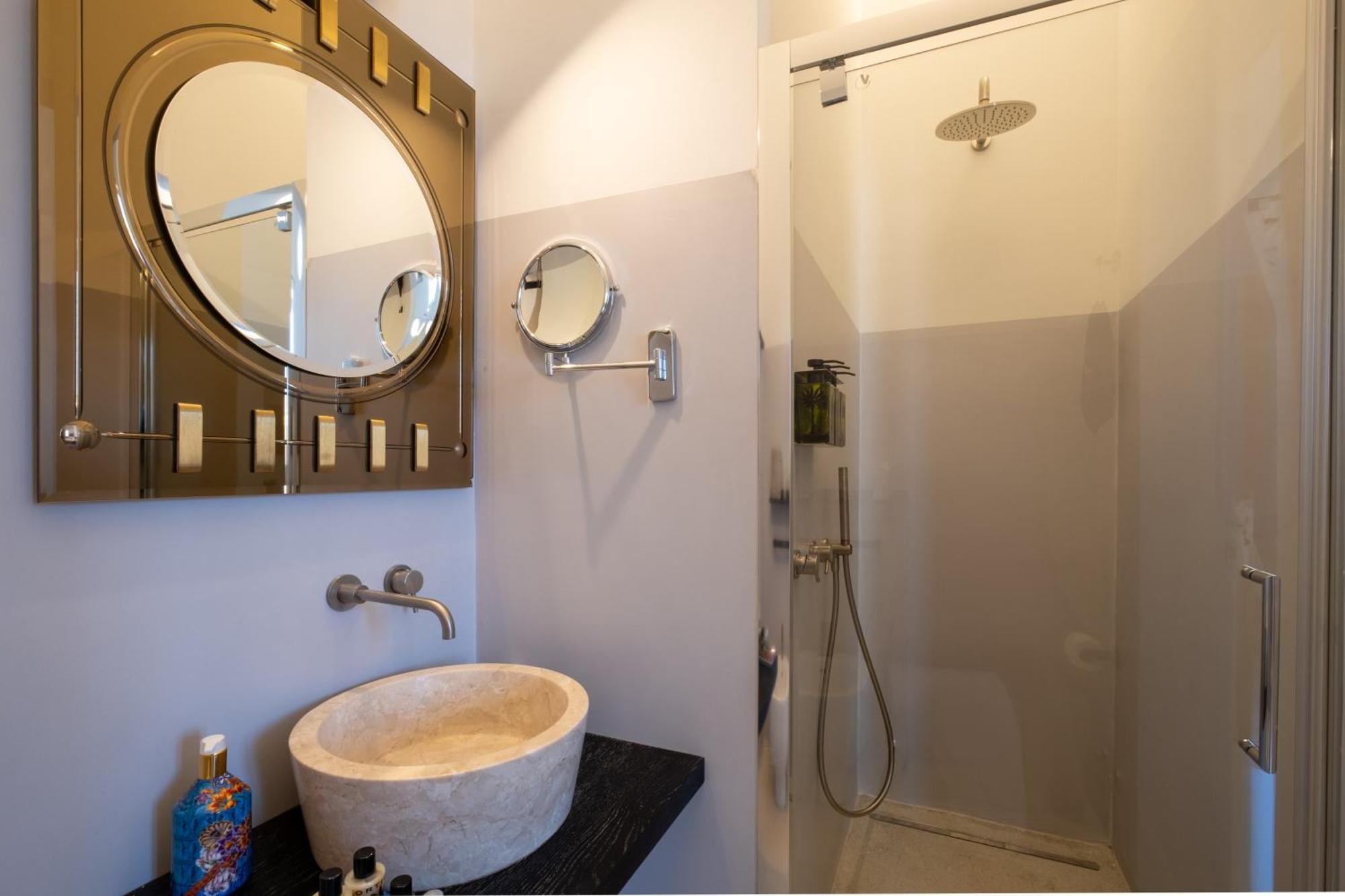 Dimora Del Vescovo Art Boutique Hotel ミネルヴィーノ・ディ・レッチェ エクステリア 写真